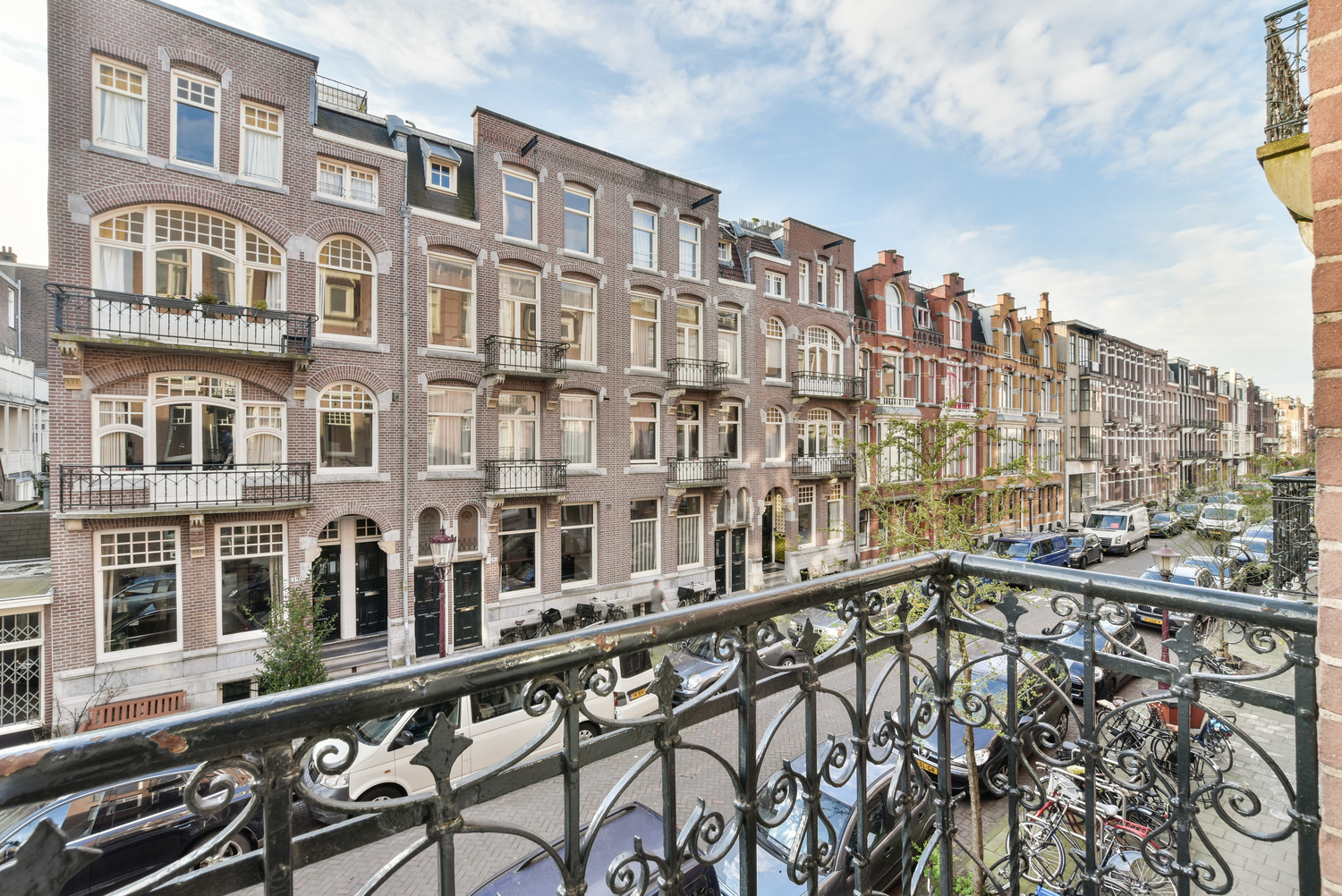 Valeriusstraat 40 huis, Amsterdam, Noord-Holland Nederland, 5 Slaapkamers Slaapkamers, ,2 BadkamersBadkamers,Appartement,Huur,Valeriusstraat,1063