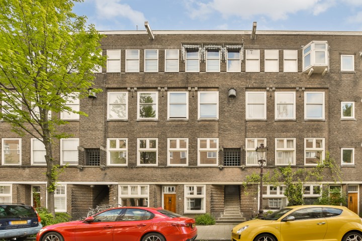 Okeghemstraat 39 1075PL, Amsterdam, Noord-Holland Nederland, 2 Bedrooms Bedrooms, ,1 BathroomBathrooms,Apartment,For Rent,Okeghemstraat 39,1657