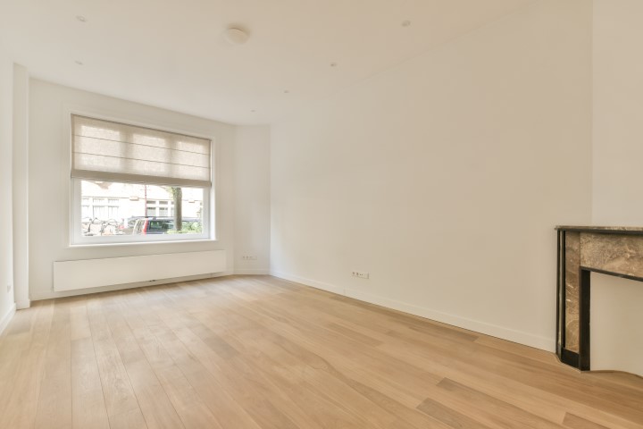 Okeghemstraat 39 1075PL, Amsterdam, Noord-Holland Nederland, 2 Bedrooms Bedrooms, ,1 BathroomBathrooms,Apartment,For Rent,Okeghemstraat 39,1657