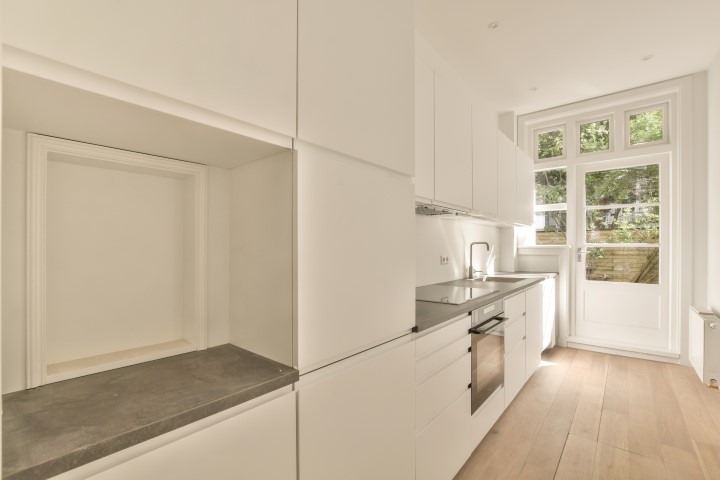 Okeghemstraat 39 1075PL, Amsterdam, Noord-Holland Nederland, 2 Bedrooms Bedrooms, ,1 BathroomBathrooms,Apartment,For Rent,Okeghemstraat 39,1657