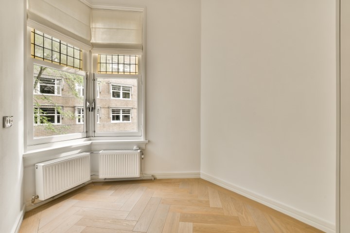 Jacob Obrechtstraat 64 II 1071 KN, Amsterdam, Noord-Holland Nederland, 2 Slaapkamers Slaapkamers, ,1 BadkamerBadkamers,Appartement,Huur,Jacob Obrechtstraat ,2,1666