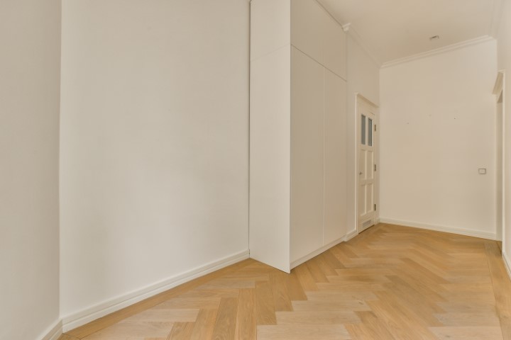 Jacob Obrechtstraat 64 II 1071 KN, Amsterdam, Noord-Holland Nederland, 2 Slaapkamers Slaapkamers, ,1 BadkamerBadkamers,Appartement,Huur,Jacob Obrechtstraat ,2,1666