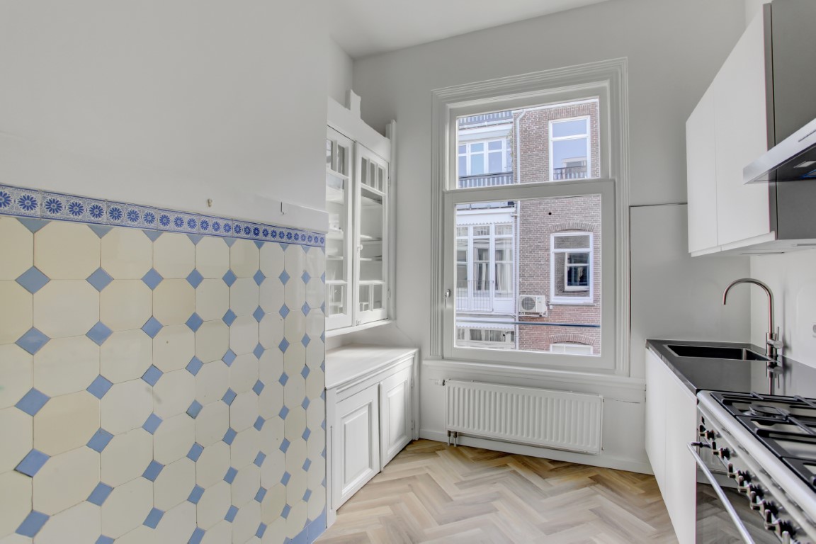 Nicolaas Maesstraat 83 II, Amsterdam, Noord-Holland Nederland, 3 Bedrooms Bedrooms, ,2 BathroomsBathrooms,Apartment,For Rent,Nicolaas Maesstraat ,2,1673