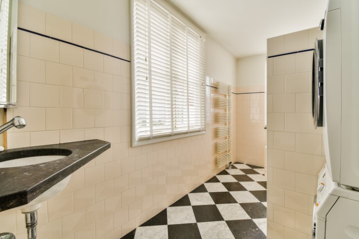 Kerkstraat 406, Amsterdam, Noord-Holland Netherlands, 4 Bedrooms Bedrooms, ,3 BathroomsBathrooms,House,For Rent,Kerkstraat,1689