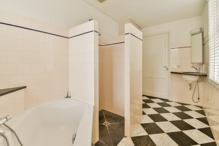Kerkstraat 406, Amsterdam, Noord-Holland Netherlands, 4 Bedrooms Bedrooms, ,3 BathroomsBathrooms,House,For Rent,Kerkstraat,1689
