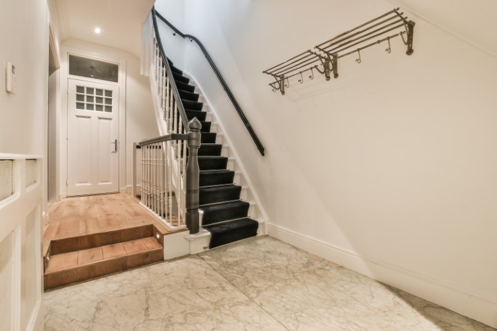 Johannes Verhulststraat 187 H, Amsterdam, Noord-Holland Netherlands, 5 Bedrooms Bedrooms, ,2 BathroomsBathrooms,Apartment,For Rent,Johannes Verhulststraat,1691