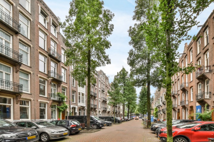 Johannes Verhulststraat 187 H, Amsterdam, Noord-Holland Netherlands, 5 Bedrooms Bedrooms, ,2 BathroomsBathrooms,Apartment,For Rent,Johannes Verhulststraat,1691