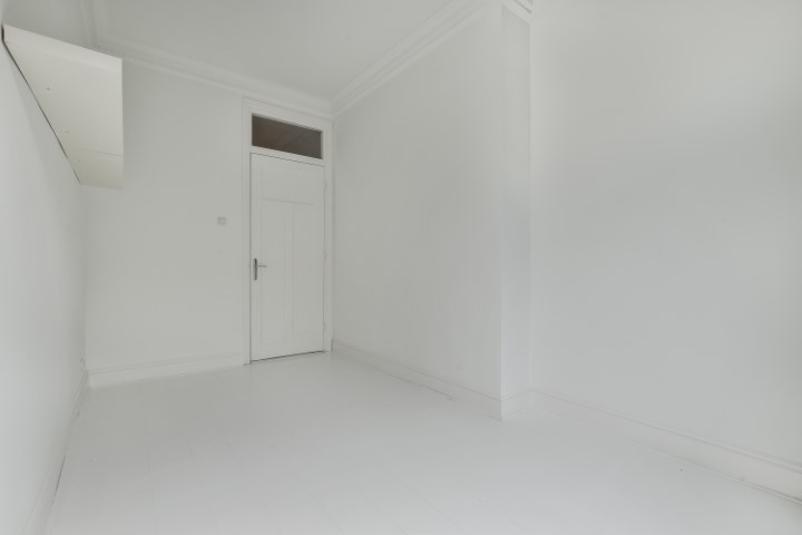 Johannes Verhulststraat 187 H, Amsterdam, Noord-Holland Netherlands, 5 Bedrooms Bedrooms, ,2 BathroomsBathrooms,Apartment,For Rent,Johannes Verhulststraat,1691