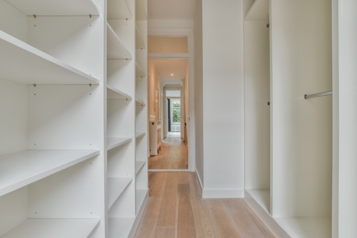 Johannes Verhulststraat 187 H, Amsterdam, Noord-Holland Netherlands, 5 Bedrooms Bedrooms, ,2 BathroomsBathrooms,Apartment,For Rent,Johannes Verhulststraat,1691