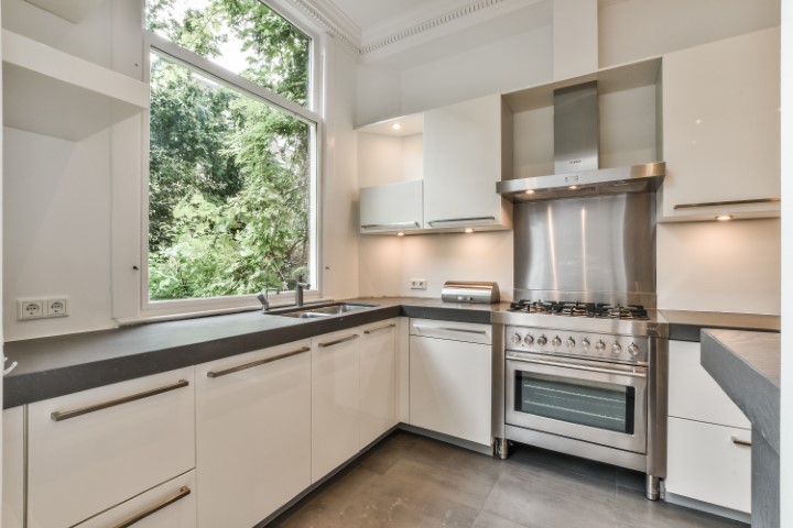 Johannes Verhulststraat 187 H, Amsterdam, Noord-Holland Netherlands, 5 Bedrooms Bedrooms, ,2 BathroomsBathrooms,Apartment,For Rent,Johannes Verhulststraat,1691