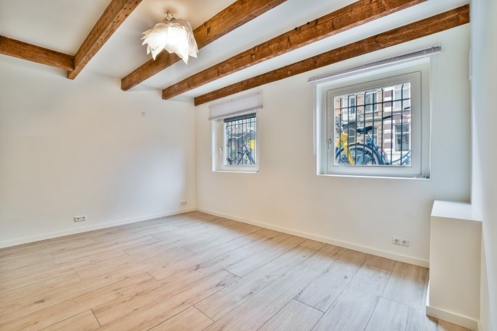 Ruyschstraat 12A 1091CB, Amsterdam, Noord-Holland Netherlands, 1 Bedroom Bedrooms, ,1 BathroomBathrooms,Apartment,For Rent,Ruyschstraat,1694