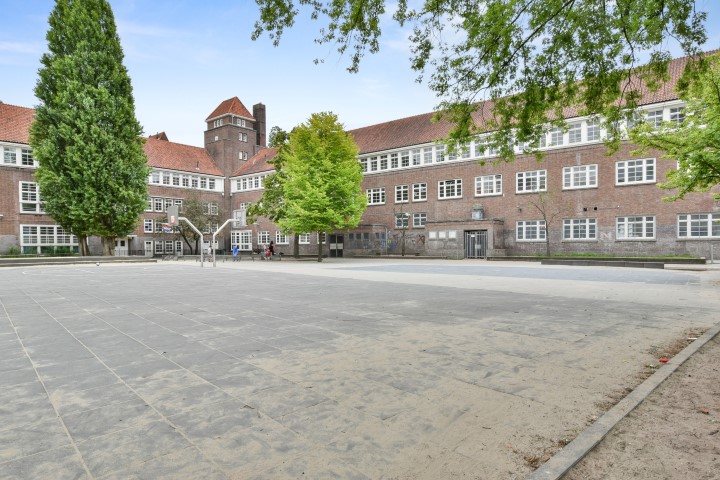 Dintelstraat 52-1 1078 VV, Amsterdam, Noord-Holland Netherlands, 2 Bedrooms Bedrooms, ,1 BathroomBathrooms,Apartment,For Rent,Dintelstraat,1699