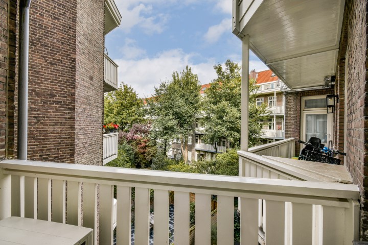 Cliostraat 12-2 1077 KG, Amsterdam, Noord-Holland Nederland, 3 Bedrooms Bedrooms, ,2 BathroomsBathrooms,Apartment,For Rent,Cliostraat ,1701