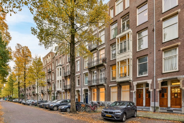 Johannes Verhulststraat 193 H 1075 HA, Amsterdam, Noord-Holland Nederland, 4 Slaapkamers Slaapkamers, ,3 BadkamersBadkamers,Appartement,Huur,Johannes Verhulststraat ,1707