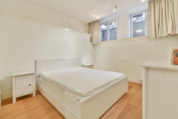 Johannes Verhulststraat 193 H 1075 HA, Amsterdam, Noord-Holland Nederland, 4 Slaapkamers Slaapkamers, ,3 BadkamersBadkamers,Appartement,Huur,Johannes Verhulststraat ,1707