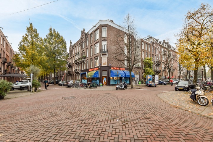 Johannes Verhulststraat 193 H 1075 HA, Amsterdam, Noord-Holland Nederland, 4 Slaapkamers Slaapkamers, ,3 BadkamersBadkamers,Appartement,Huur,Johannes Verhulststraat ,1707