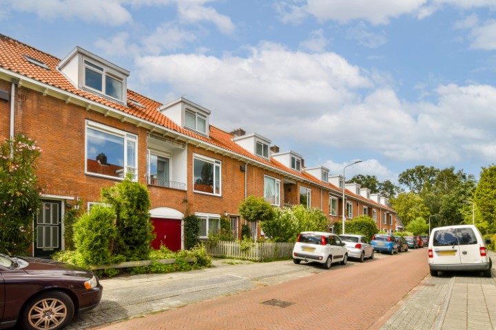 Berkenrodelaan 19 BH 1181 AH, Amsterdam, Noord-Holland Nederland, 4 Slaapkamers Slaapkamers, ,1 BadkamerBadkamers,Appartement,Huur,Berkenrodelaan ,1711