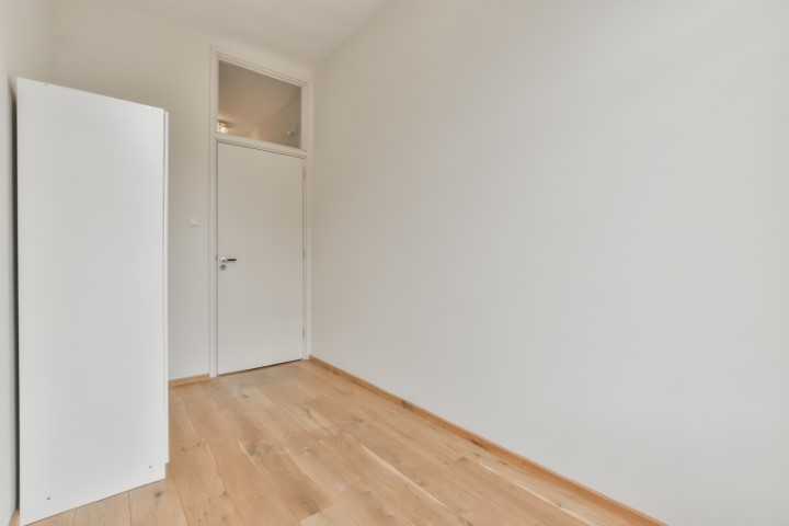 Van Breestraat 74 II, Amsterdam, Noord-Holland Nederland, 4 Bedrooms Bedrooms, ,1 BathroomBathrooms,Apartment,For Rent,Van Breestraat,2,1712
