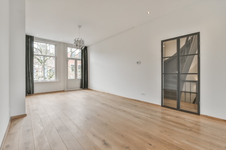 Van Breestraat 74 II, Amsterdam, Noord-Holland Nederland, 4 Bedrooms Bedrooms, ,1 BathroomBathrooms,Apartment,For Rent,Van Breestraat,2,1712