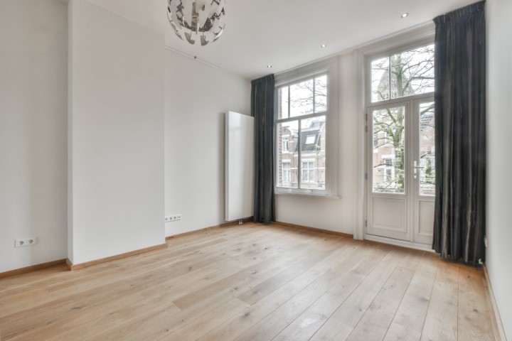 Van Breestraat 74 II, Amsterdam, Noord-Holland Nederland, 4 Bedrooms Bedrooms, ,1 BathroomBathrooms,Apartment,For Rent,Van Breestraat,2,1712