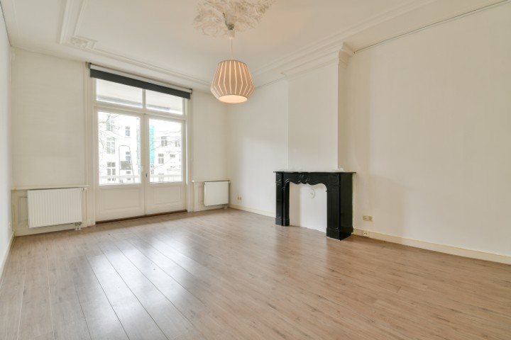 Willemsparkweg 122 H 1071 HP, Amsterdam, Noord-Holland Netherlands, 4 Bedrooms Bedrooms, ,2 BathroomsBathrooms,Apartment,For Rent,Willemsparkweg,1713