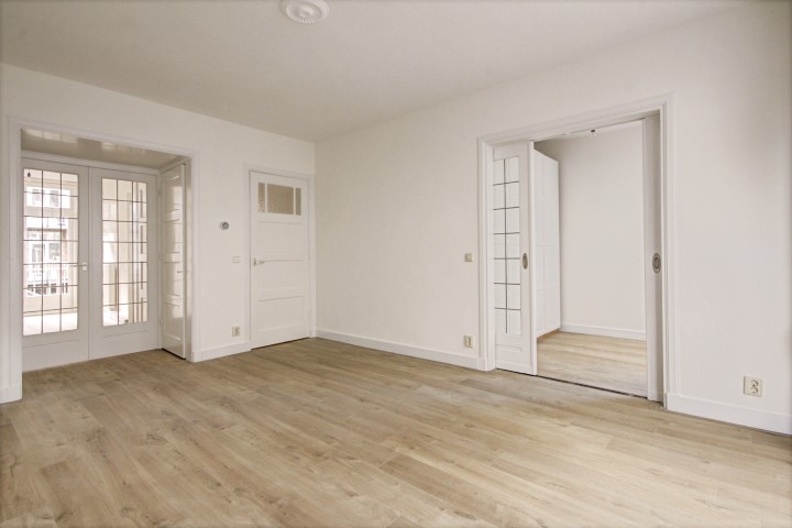 Tweede Schinkelstraat 47-1 1075TR, Amsterdam, Noord-Holland Nederland, ,1 BathroomBathrooms,Apartment,For Rent,Tweede Schinkelstraat ,1714