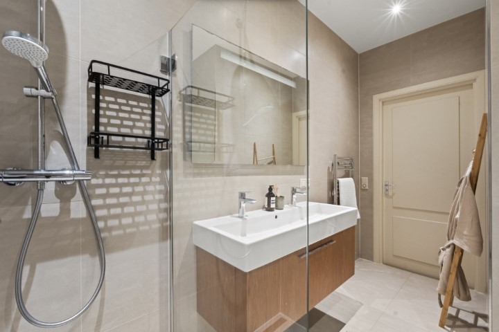 Singel 72 C 1015 AC, Amsterdam, Noord-Holland Nederland, 2 Bedrooms Bedrooms, ,1 BathroomBathrooms,Apartment,For Rent,Singel,1,1716