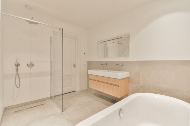 Van Breestraat 190 H 1071ZZ, Amsterdam, Noord-Holland Nederland, 5 Slaapkamers Slaapkamers, ,3 BadkamersBadkamers,Appartement,Huur,Van Breestraat,1717
