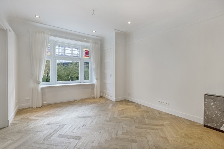 Apollolaan 27-1 1077 AB, Amsterdam, Noord-Holland Nederland, 3 Bedrooms Bedrooms, ,2 BathroomsBathrooms,Apartment,For Rent,Apollolaan ,1731