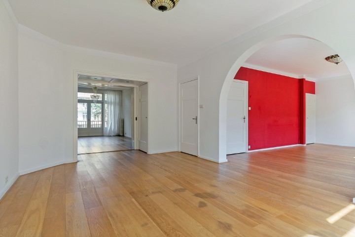 Courbetstraat 20 1077 ZT, Amsterdam, Noord-Holland Nederland, 4 Slaapkamers Slaapkamers, 0 ,2 BadkamersBadkamers,Appartement,Huur,Courbetstraat ,2,1734