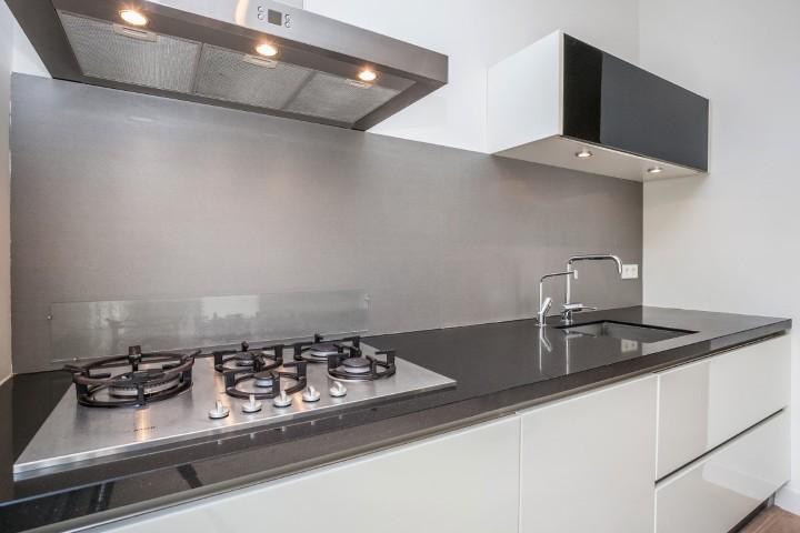 Heinzestraat 7 III 1071SK, Amsterdam, Noord-Holland Nederland, 4 Slaapkamers Slaapkamers, 0 ,2 BadkamersBadkamers,Appartement,Huur,Heinzestraat,0,1735