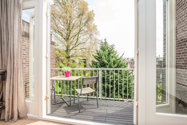 Heinzestraat 7 III 1071SK, Amsterdam, Noord-Holland Nederland, 4 Slaapkamers Slaapkamers, 0 ,2 BadkamersBadkamers,Appartement,Huur,Heinzestraat,0,1735
