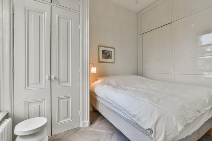 Van Eeghenstraat 121-2 1071 GA, Amsterdam, Noord-Holland Nederland, 1 Slaapkamer Slaapkamers, 0 ,1 BadkamerBadkamers,Appartement,Huur,Van Eeghenstraat ,0,1736