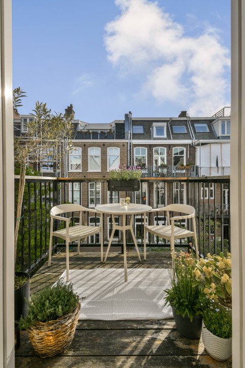 Reyer Anslostraat 11-2 1054KT, Amsterdam, Noord-Holland Nederland, 1 Slaapkamer Slaapkamers, 0 ,1 BadkamerBadkamers,Appartement,Huur,Reyer Anslostraat,0,1737