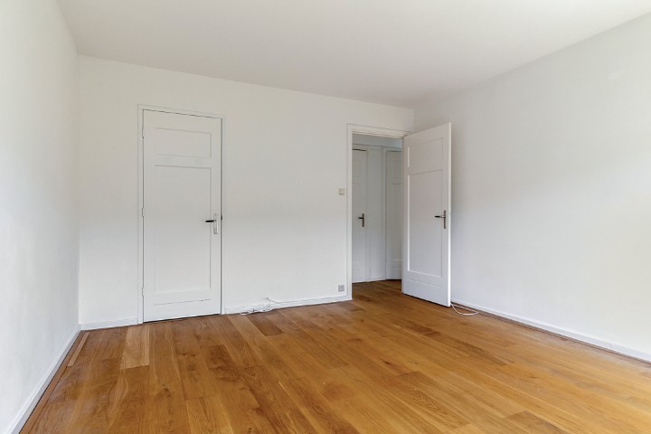 Courbetstraat 20, Amsterdasm, Noord-Holland Nederland, 4 Slaapkamers Slaapkamers, 0 ,2 BadkamersBadkamers,Appartement,Huur,Courbetstraat,2,1746