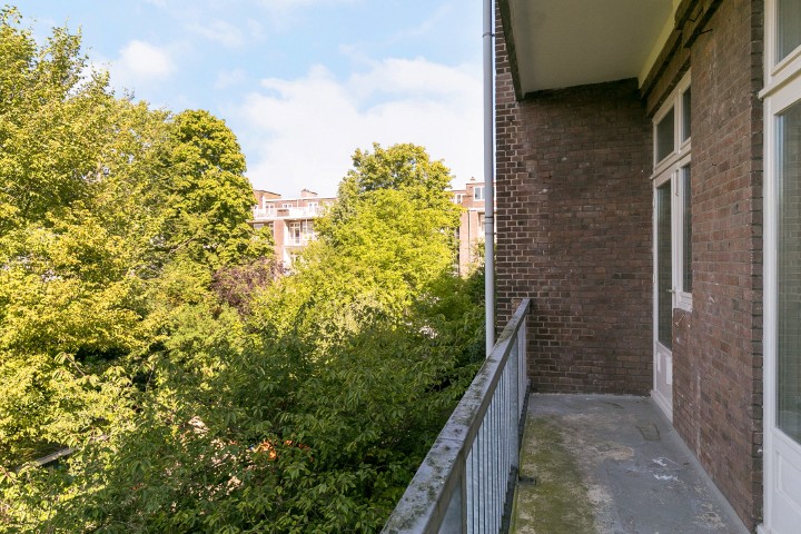 Courbetstraat 20, Amsterdasm, Noord-Holland Nederland, 4 Slaapkamers Slaapkamers, 0 ,2 BadkamersBadkamers,Appartement,Huur,Courbetstraat,2,1746