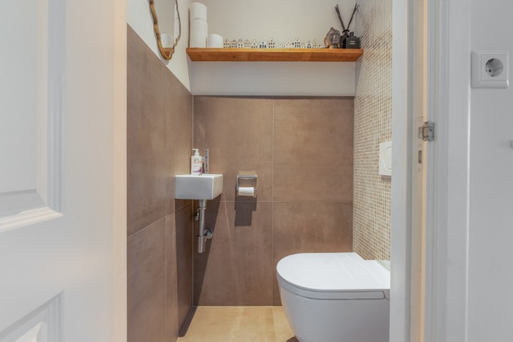 Prinsengracht 630 1017KT, Amsterdam, Noord-Holland Nederland, 2 Bedroom Bedrooms, 0 ,1 BathroomBathrooms,Apartment,For Rent,Prinsengracht,0,1755